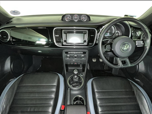 รถยนต์มือสองคุณภาพดีราคาประหยัด ปี 2013 โฟล์คสวาเกน บีเทิล 1.4 TSI สปอร์ต พวงมาลัยขวา - Product Image 2