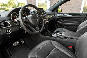 Mercedes-Benz AMG GLE43 Coupé 2019 d'occasion en excellent état, sans accident, conduite à gauche/droite - Product Image 4