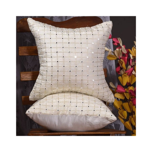 Cojín Rústico de 18x18 Pulgadas, 100% Algodón, Bordado con Diseño Paisley, Teñido con Tintes Herbales para Exportación a Granel, Envío Rápido y Marca Minorista - Product Image 6