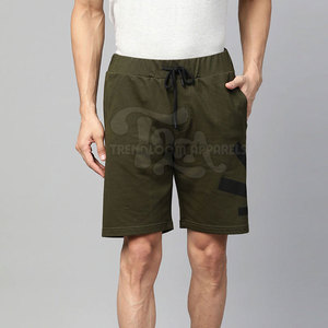 ขายออนไลน์ กางเกงขาสั้นผู้ชาย ดีไซน์ล่าสุด ขายส่ง สไตล์โดดเด่น ปี 2025 น้ำหนักเบา ผ้าฝ้าย 100% สีพื้น สบายๆ เป็นมิตรกับสิ่งแวดล้อม ระบายอากาศได้ดี - Product Image 1