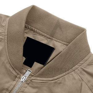 Chaqueta de bombardero corta retro personalizada para hombres, chaqueta de vuelo de nylon, bordado de logotipo personalizado para hombres chaqueta de invierno - Product Image 3