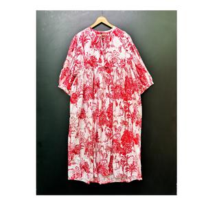 เดรสมิดิพิมพ์ลายคอตตอนแท้มาใหม่สำหรับผู้หญิงเหมาะสำหรับบรันช์และการออกไปข้างนอกในฤดูร้อน - Product Image 1