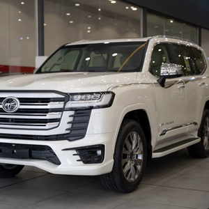 Turbo para Toyota Hilux para Land Cruiser en Venta, Volante a la Derecha, Caja de Cambios Manual/Automática, Diésel, Asientos de Cuero, R15 Oscuro - Product Image 1