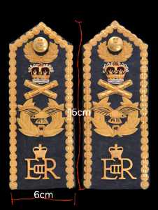 Épaulière tressée Épaulière marine Lieutenant Junior Grade Ingénieur civil-Planches féminines avec design personnalisé - Product Image 5