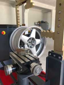 Máquina Enderezadora de Llantas Hidráulica ZETAMAK RSM2400, Herramienta Automática para Reparación de Ruedas - Product Image 3