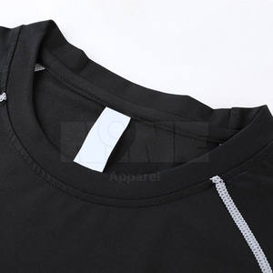 T-shirts de compression de gymnastique 100% coton pour hommes pour l'entraînement - Product Image 3