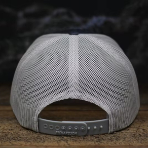 Gorra Richardson 115 al por Mayor con Etiqueta Bordada para Hombre y Mujer, MOQ Bajo, Personalizable a su Necesidad - Product Image 3