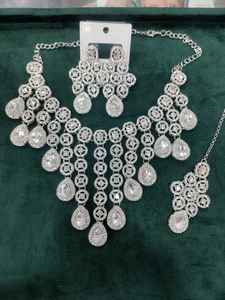 Collar Étnico con Efecto de Sombra, Chapado en Oro con Diamantes, para Fiestas, Bodas y Regalos - Product Image 1