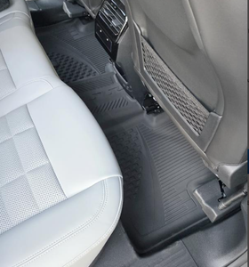 Tapis de sol de voiture 4D 4.5D compatible 5008 HYBRID 2025+ en TPE SEBS 5MM, ensemble complet de 5 pièces, ajustement sur mesure, protection intérieure, garantie 2 ans - Product Image 4