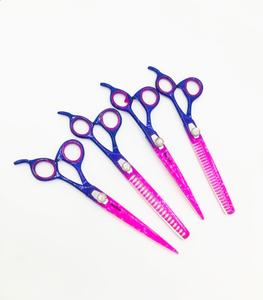 Ciseaux de coupe de cheveux professionnels avec logo personnalisé de 6.5 pouces en acier inoxydable meilleurs ciseaux de coupe de cheveux de barbier droits et amincissants - Product Image 1