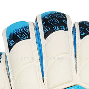Gants de gardien de but en latex de haute qualité en gros avec fermeture à boucle et crochet antidérapante, design personnalisable pour un usage professionnel - Product Image 4