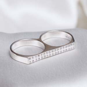 Lujoso anillo de Hip Hop de diamante cultivado en laboratorio de oro blanco ostentoso para accesorios de 14 quilates de diamantes para hombres - Product Image 1