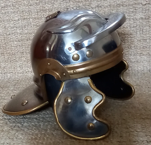 Juego de gladiador casco espartano soldado batalla traje Medieval Cosplay griego Sparta antiguo romano Corintio acero - Product Image 1