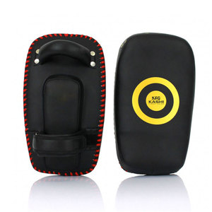 Professional Kick <b>Shield</b> for Martial Arts Training Featuring Durable Design Breathable Soft Leather and Strong Straps - Product Image 1