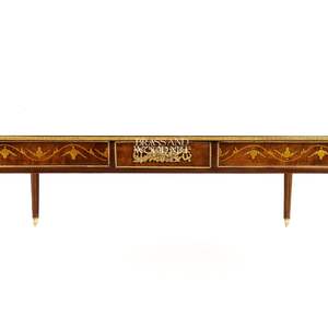 Mesa de Centro Cuadrada Grande de Madera de Lujo con Elegante Borde Incrustado y Detalles Ornamentales de Latón Dorado para Salas de Estar Clásicas - Product Image 3