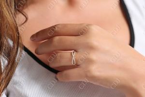 ขายร้อน14K สีเหลืองทองอินฟินิตี้แหวนแต่งงานสำหรับเธอซ้อนเพชรที่ไม่ซ้ำกันบิดแหวนหมั้นเครื่องประดับที่กำหนดเอง - Product Image 6