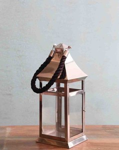 Linterna de vela de acero inoxidable hecha a mano para casas elegantes de temas rústicos o con fines de regalo de decoración - Product Image 5