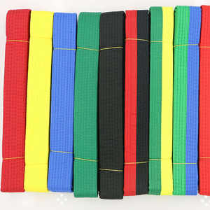 Ceinture noire d'arts martiaux japonais traditionnels avec broderie dorée - Product Image 4