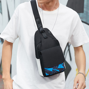 Bolso Bandolera de Piel Auténtica Negra para Hombre, Bolso Cruzado Deportivo con Logotipo Personalizado, Bolso de Viaje con Cremallera - Product Image 6