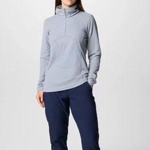 Sudadera de cuello redondo para mujer Logotipo personalizado con manga larga Sudaderas de lana Sherpa ajustadas de color personalizado para mujer - Product Image 3