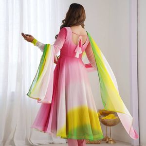 Anarkali Style Hit Design Party Wear 4สี Gorgette พร้อมงานปัก,การเขียนโค้ดทำงานร่วมกับ Dupatta โดย Royal Export - Product Image 6