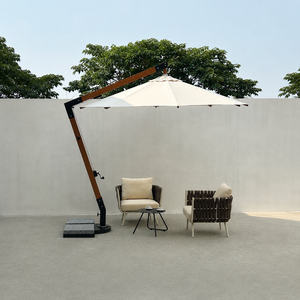 Parasols <span class=keywords><strong>de</strong></span> piscine extérieurs modernes pour hôtels, ensemble <span class=keywords><strong>de</strong></span> parasols cantilever en aluminium à grain <span class=keywords><strong>de</strong></span> bois, base en marbre <span class=keywords><strong>de</strong></span> 160 kg, imperméables et résistants au vent - Product Image 2