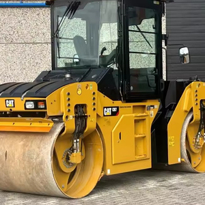 Équipement utilisé de rouleau de route de CAT de construction avec le nouveau rouleau de route de CAT Caterpillar CS683E à vendre - Product Image 2