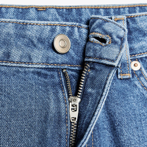 Haute qualité été longue longueur au genou personnalisé Look chic Denim Jean Jorts femmes taille haute décontracté effet délavé Denim Shorts - Product Image 6