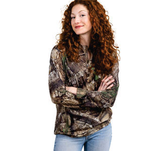 Veste respirante Realtree Women Quarter Zip | APX Camo Léger et à séchage rapide pour des aventures en plein air confortables - Product Image 5