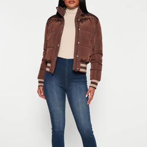 Veste matelassée personnalisée Vêtements d'extérieur matelassés de haute qualité Veste matelassée en tissu résistant à l'eau et au vent, légère et chaude pour l'hiver - Product Image 1