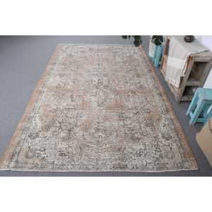 Tapis turc vintage, tapis de 5,7 x 8,9 pieds, tapis brun avec bordure blanche - Product Image 1