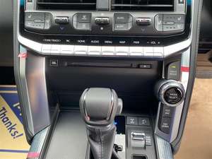 TOYOTA LAND CRUISER 300 V6 VXR ZX 7 PLACES 4x4 D'OCCASION 3.3L TURBO DIESEL AUTOMATIQUE AEOC - Product Image 2