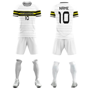 Uniformes de fútbol de manga corta de calidad personalizada, ropa de entrenamiento de fútbol con cuello, nombre y número impresos - Product Image 1