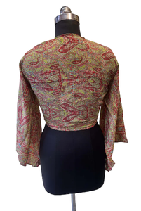 Blusa modesta de seda vintage India hecha a mano estilo bohemio hippie top de verano con mangas acampanadas y abrigo corto frontal beige - Product Image 2