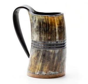 Tasses en corne uniques, choix de cadeau pour les amateurs d'histoire, les collectionneurs et les passionnés du Moyen Âge à la recherche d'articles de boisson authentiques - Product Image 3