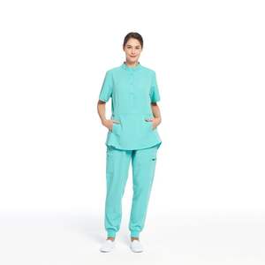 Uniformes Médicos Personalizados para Doctores y Enfermeras, Uniforme de Enfermería de Alta Gama para Pacientes, Doctores y Personal Hospitalario - Product Image 4