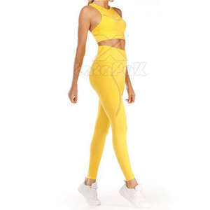 Ensemble de yoga pour femmes - Motif uni, taille haute et design à taille élastique, logo frontal, respirant, spandex/nylon, qualité supérieure, 2 pièces - Product Image 4