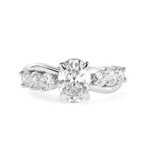 Anillo de compromiso de diamante de corte ovalado con acentos para mujer - Product Image 5