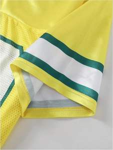 T-shirt en maille Boxy surdimensionné à manches courtes pour hommes, avec logo personnalisé, 100% polyester, sublimation, col en V - Product Image 3