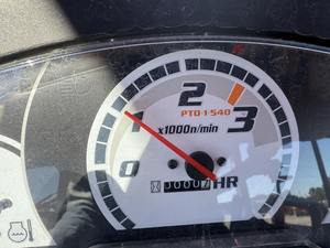 Chargeuse-pelleteuse 4x4 pour tracteur B26 2025 avec composants essentiels : pompe, moteur, roulement - Product Image 5