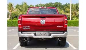 Berline hybride Euro IV 2023, moteur atmosphérique 4,5 L, boîte automatique, transmission intégrale, conduite à gauche, sièges en cuir, pneus R18 - Product Image 3