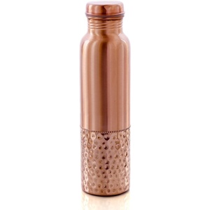 Bouteille d'eau en cuivre martelé en profondeur à remplissage en émail noir pour les avantages ayurvédiques pour la santé Conception écologique et durable anti-fuite - Product Image 6