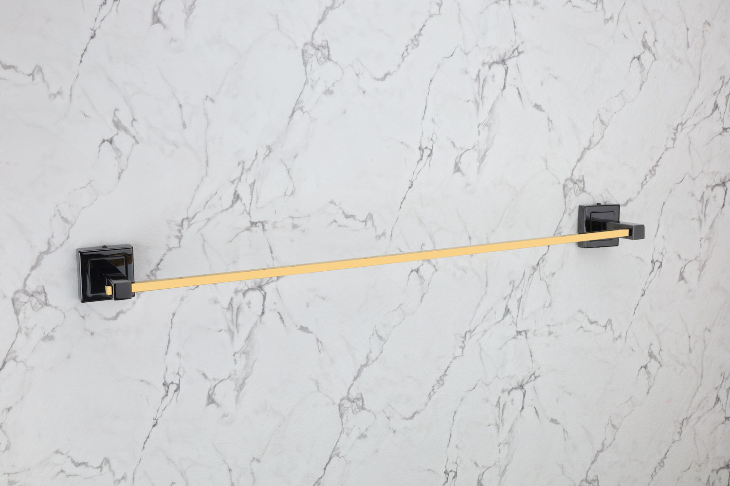 สีดำทอง