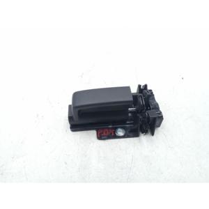 SEAT Alhambra 3ème Série (10>) POIGNÉE DE PORTE INTÉRIEURE ARRIÈRE DROITE 7N0843642 - Product Image 1