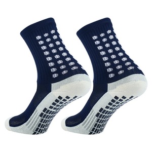Chaussettes de football/soccer pour hommes en coton de haute qualité, respirantes, antidérapantes, personnalisées en gros - Product Image 4