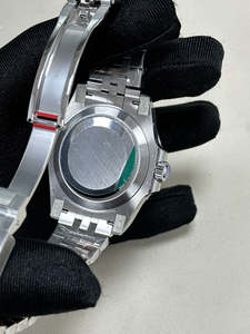 Nouvelle montre mécanique à double fuseau horaire en acier inoxydable 904L 2025 avec cadran bleu glacé et design étanche à cinq perles - Product Image 6