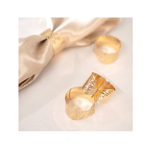 Vente en gros de ronds de serviette personnalisés pour hôtels Meilleur prix Argenterie Feuille Design pour mariages et table Matériau métallique décoratif - Product Image 3