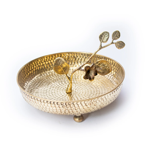 Cuenco decorativo de latón con pulido dorado y hoja diseñada para decoración del hogar Utiliza forma redonda y al mejor precio - Product Image 2