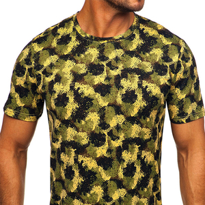 Camisetas de cuello redondo para hombre con estampado de sublimación personalizado de servicio OEM, camisetas gruesas de poliéster para hombre con sublimación completa - Product Image 4