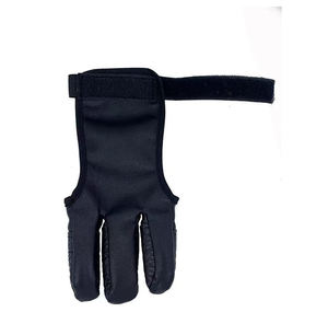 Gants de tir à l'arc en cuir faits à la main, vente chaude, approvisionnement direct d'usine, entièrement personnalisables, qualité supérieure pour le tir à l'arc sur cible - Product Image 1